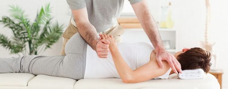 Manual therapy for osteochondrosis